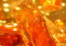 На Ровенщине нашли камень янтаря весом более 1 кг на 10 тыс долларов На Ровенщине нашли камень янтаря весом более 1 кг на 10 тыс долларов