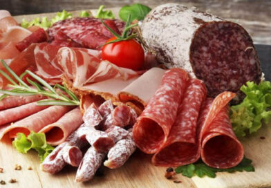 Як відрізнити справжню ковбасу від фальсифікату: поради експертів