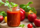 Как приготовить полезный томатный сок с помощью мясорубки Как приготовить полезный томатный сок с помощью мясорубки