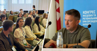 Молодь Рівненщини отримала шанс стати помічниками нардепа: Дмитро Соломчук долучився до створення Регіонального молодіжного конгресу Молодь Рівненщини отримала шанс стати помічниками нардепа: Дмитро Соломчук долучився до створення Регіонального молодіжного конгресу